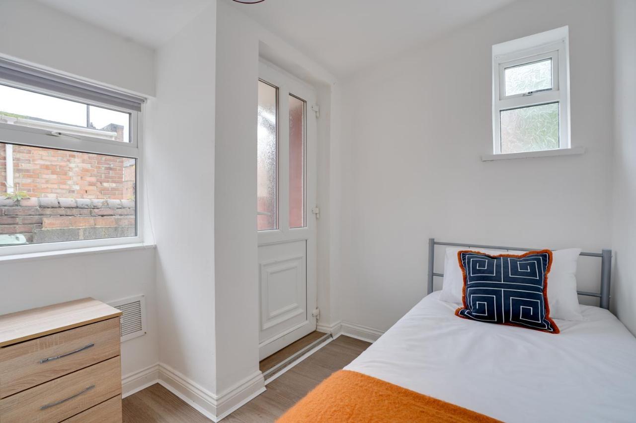 Modern And Spacious 3-Bedroom House - Free Parking, Fast Wi-Fi, Ideal For Up To 7 Guests Houghton-le-Spring Εξωτερικό φωτογραφία